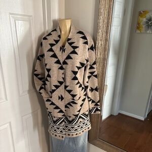 Frye Aztec Design Long Cardigan sweater Size Large Open Front